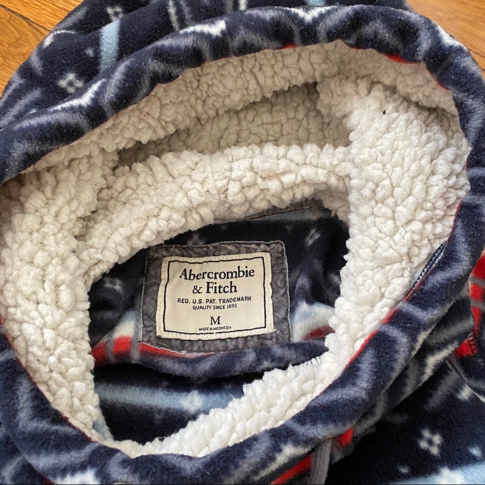 Abercrombie Hoodie - Picture 2 of 2
